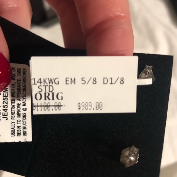 SOLD ❌ NWT gorgeous emerald & diamond earrings - Picture 4 of 5